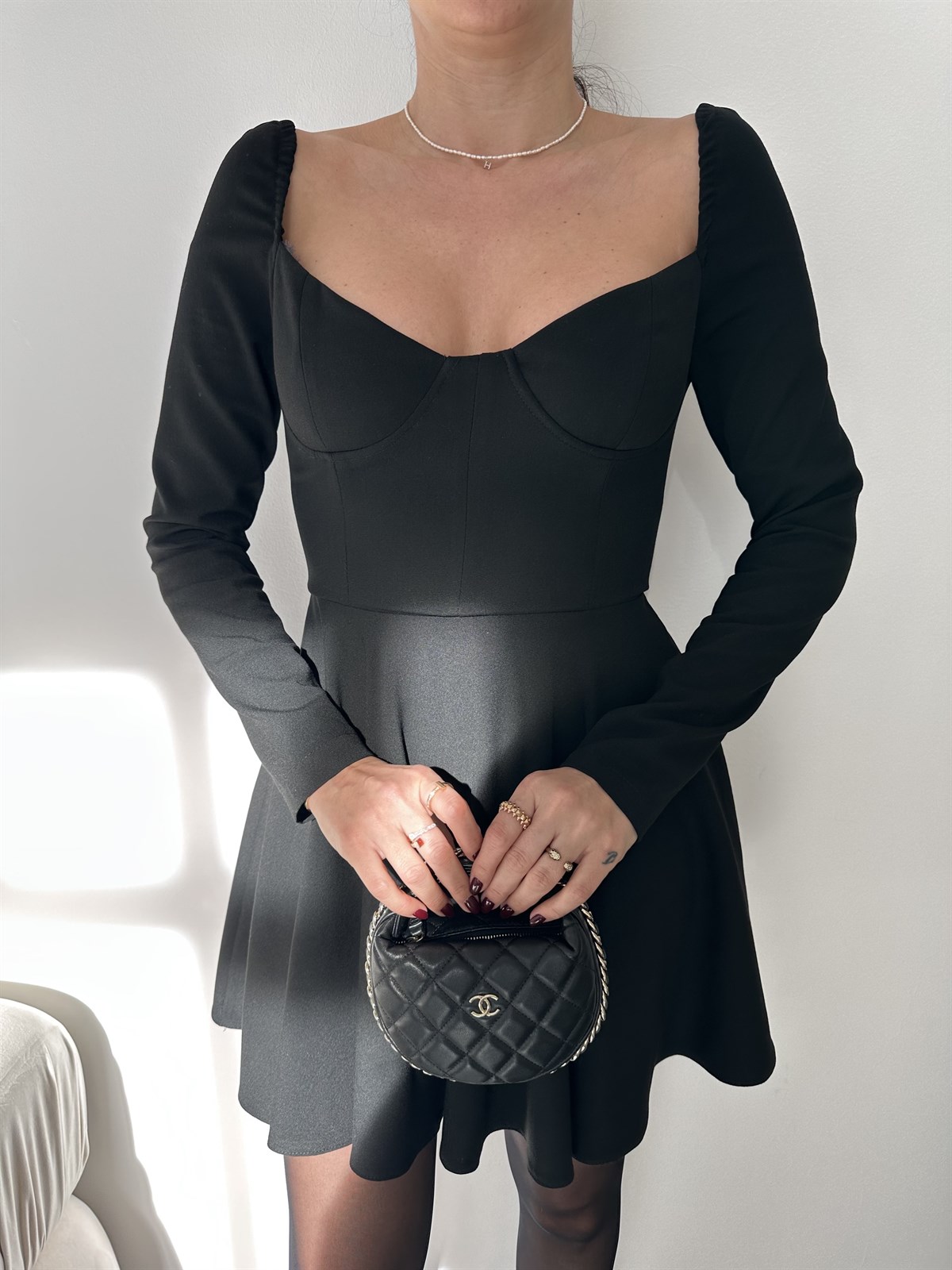 Siyah Kuplu Kloş Mini Elbise