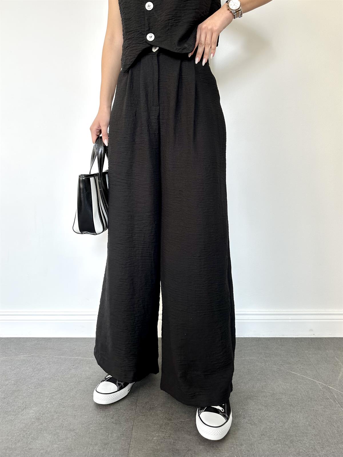 Siyah Önü Düğmeli Sıfır Kol Ceket Pantolon Takım