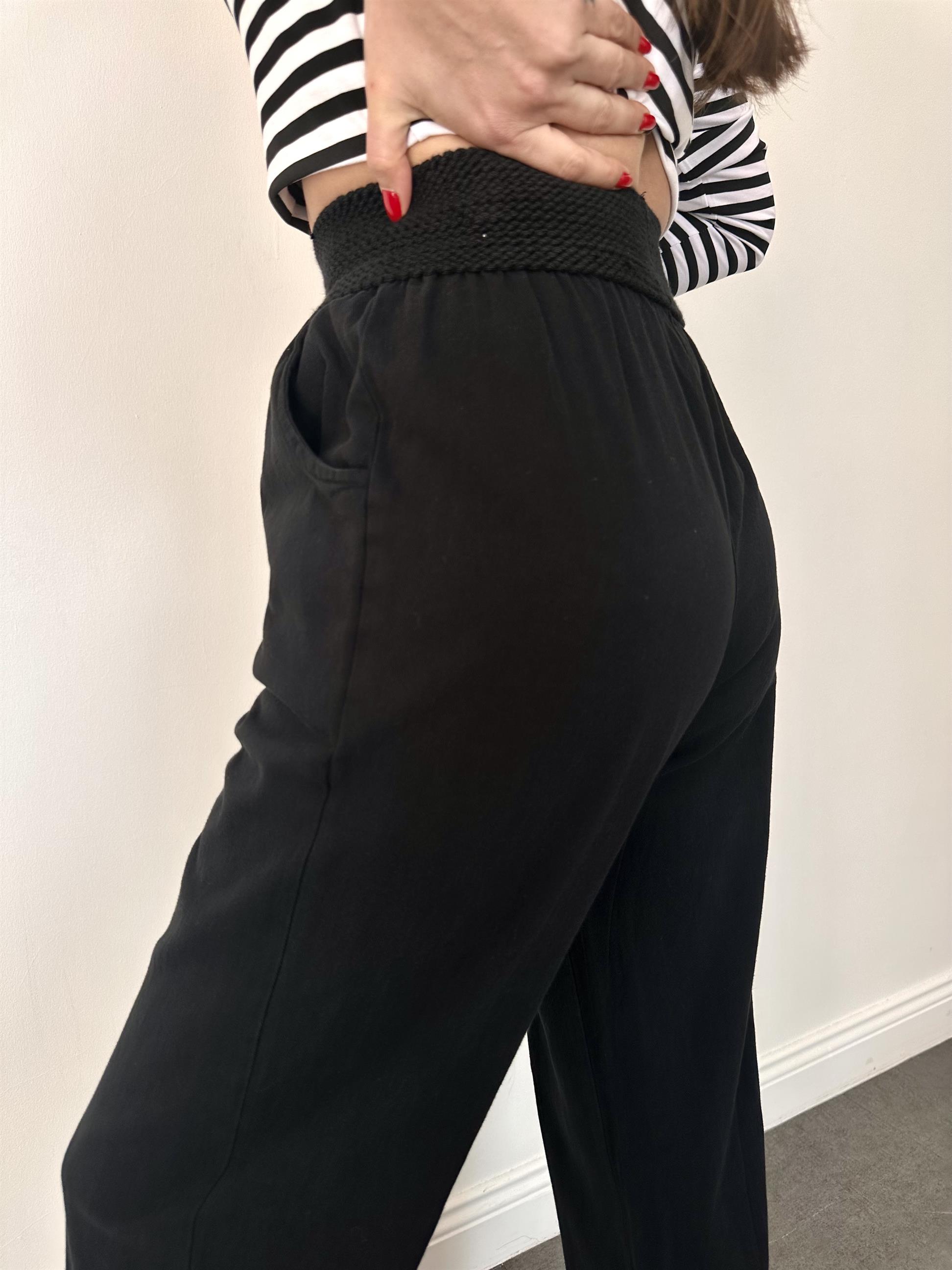 Siyah Örgü Kemer Gabardin Pantolon