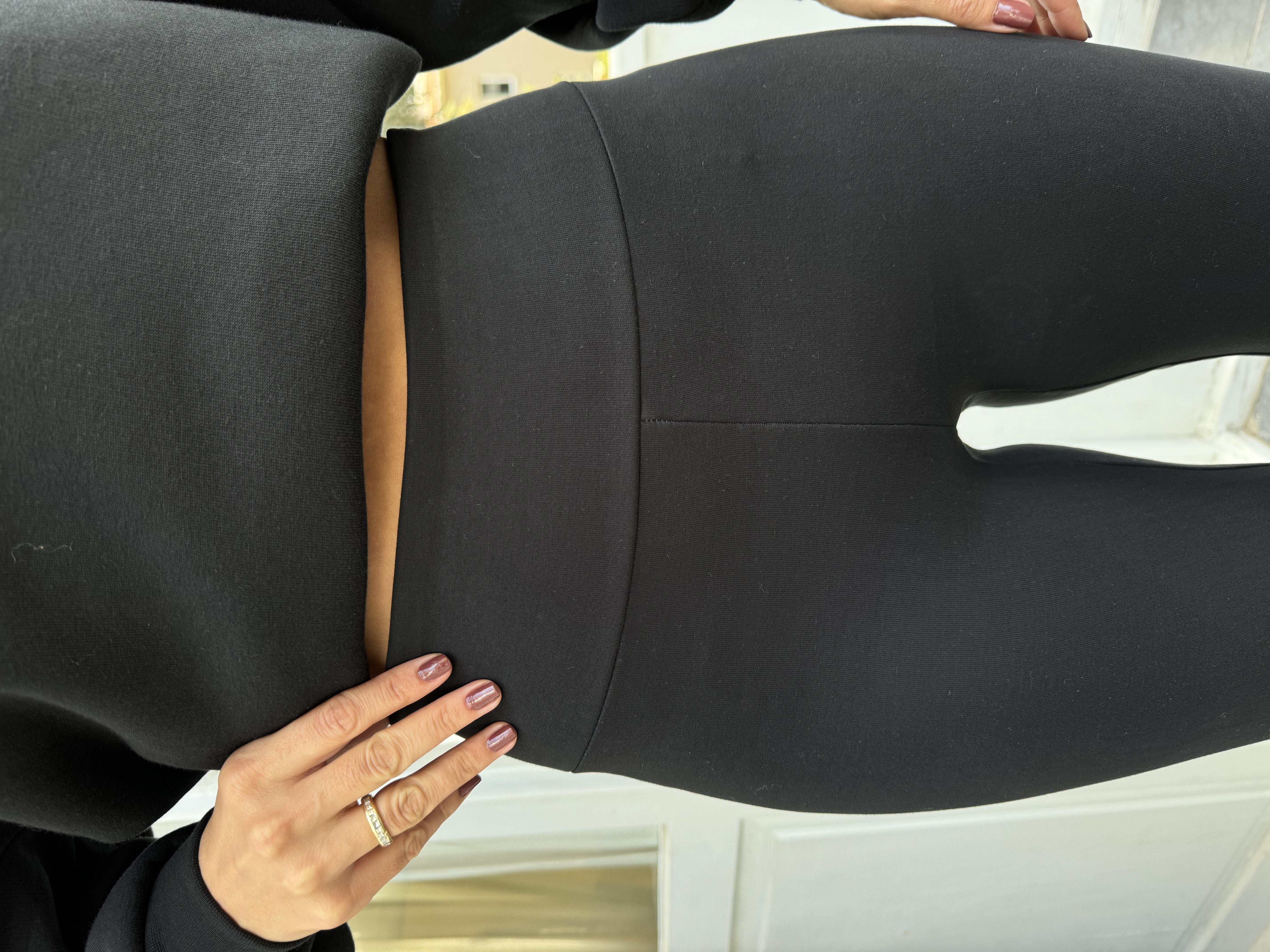 Siyah Paçası Çıtçıtlı Yoga Tayt