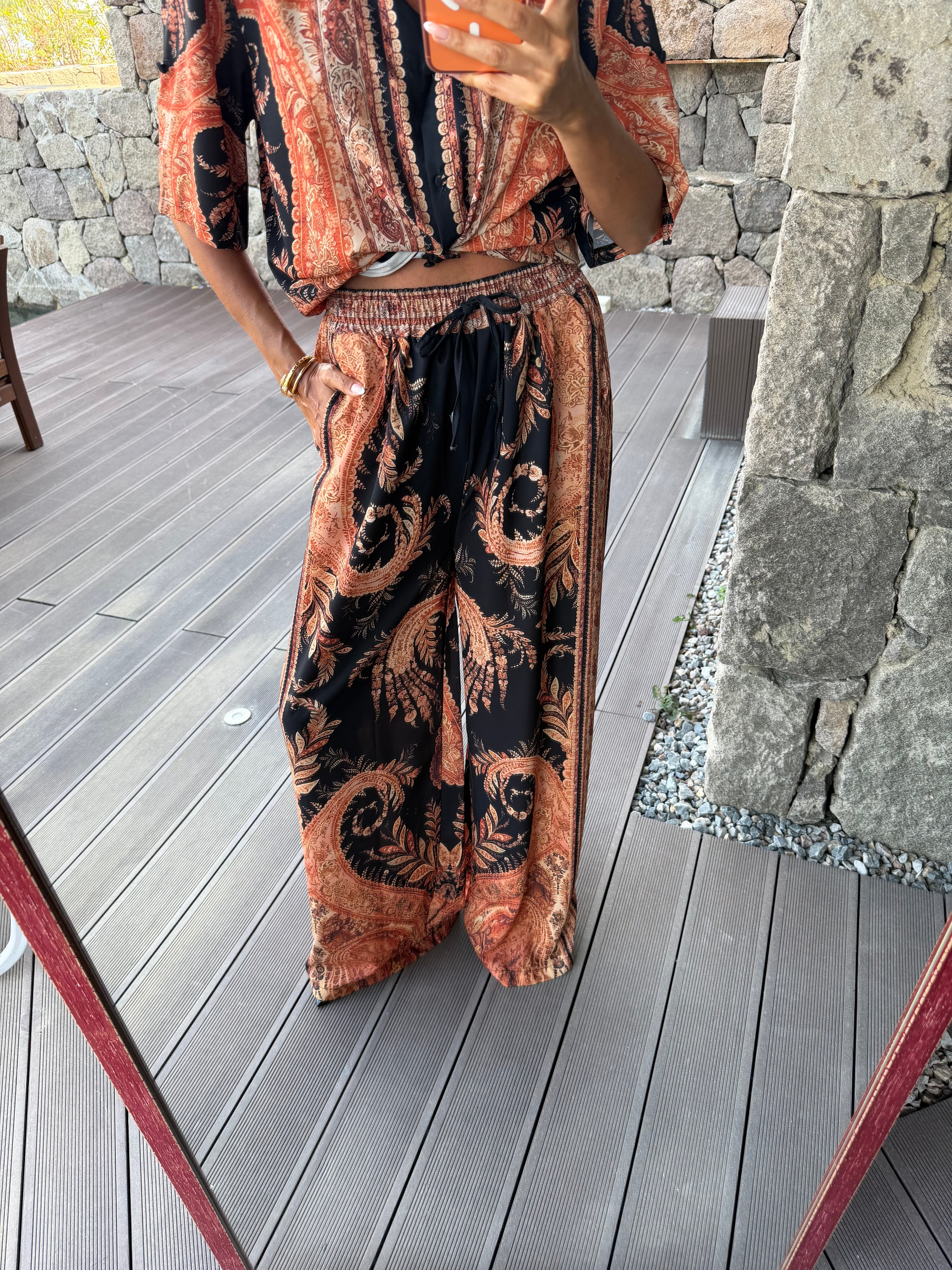 Siyah Saten Kısa Kol Pantolonlu Gömlek Takım