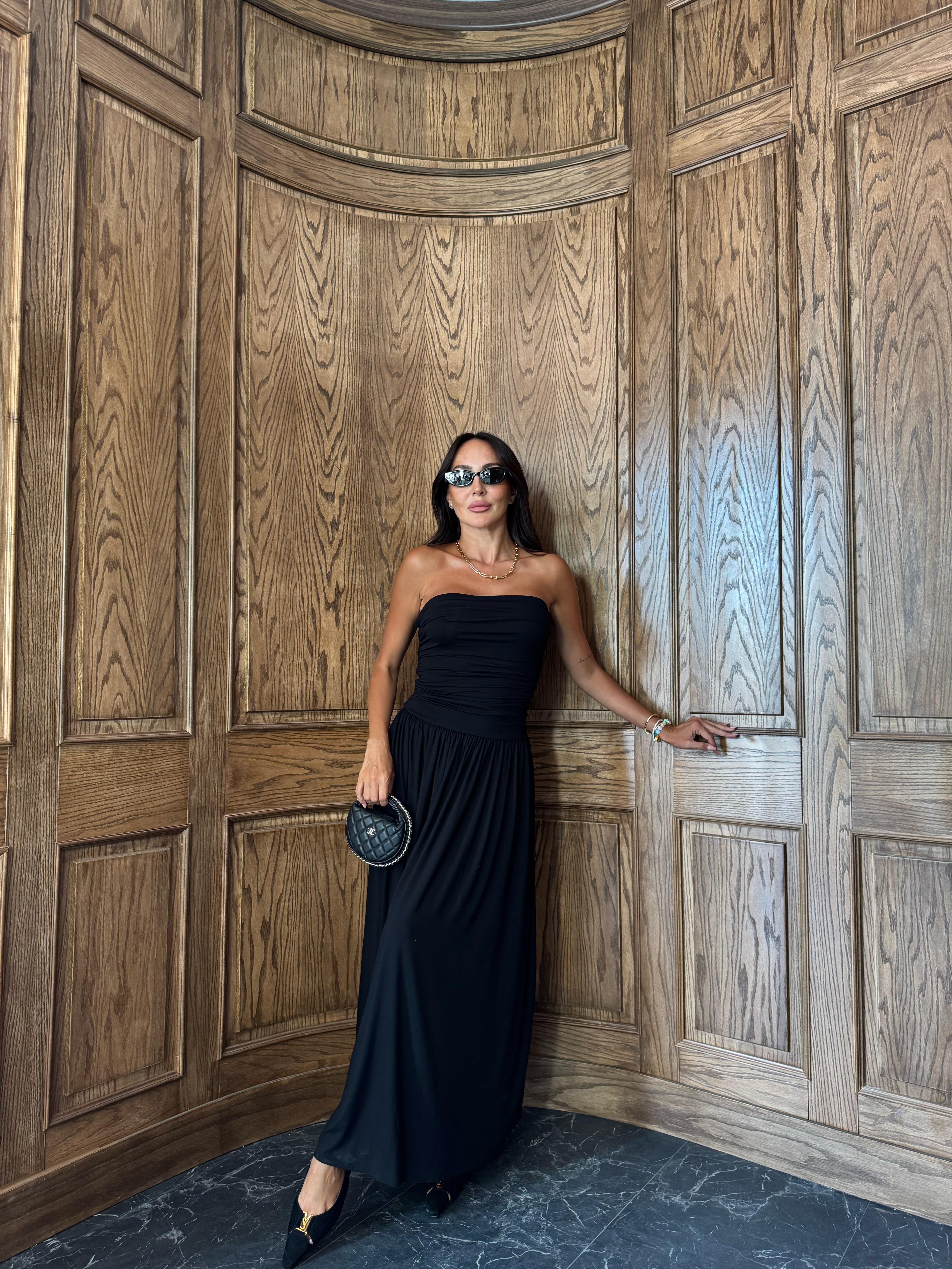 Siyah Straplez Büzgülü Elbise