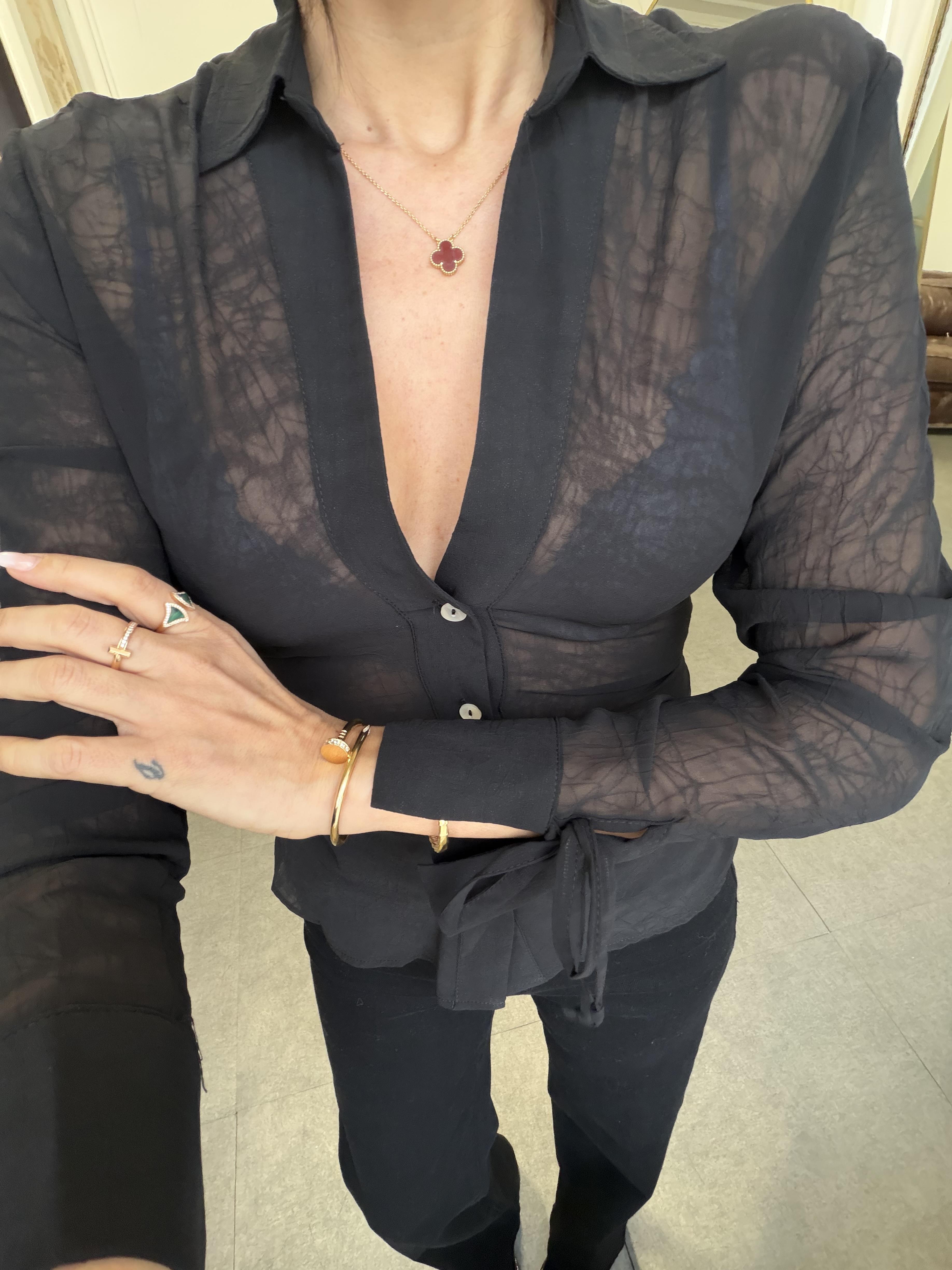 Siyah Transparan Kraşlı Gömlek