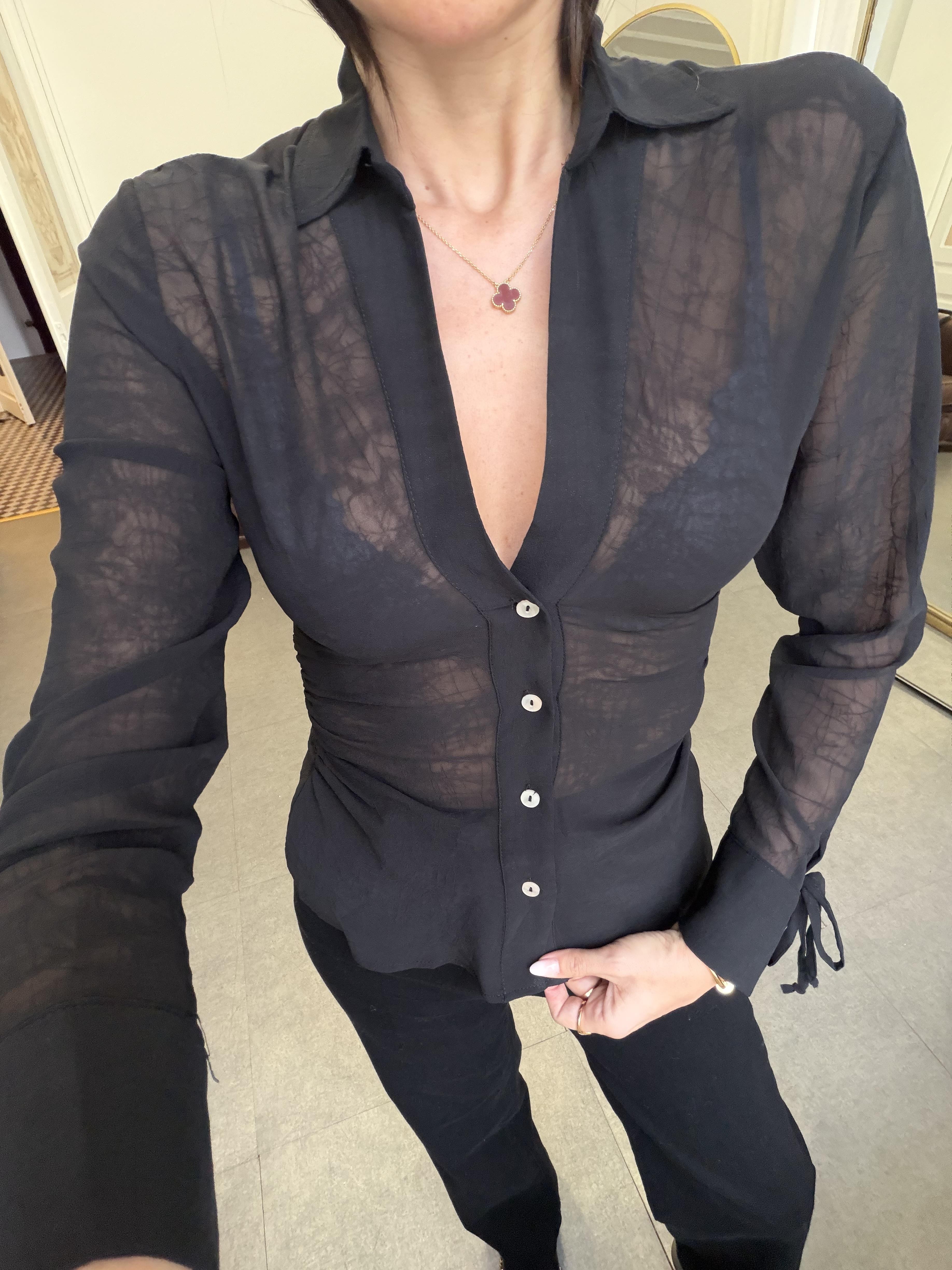 Siyah Transparan Kraşlı Gömlek