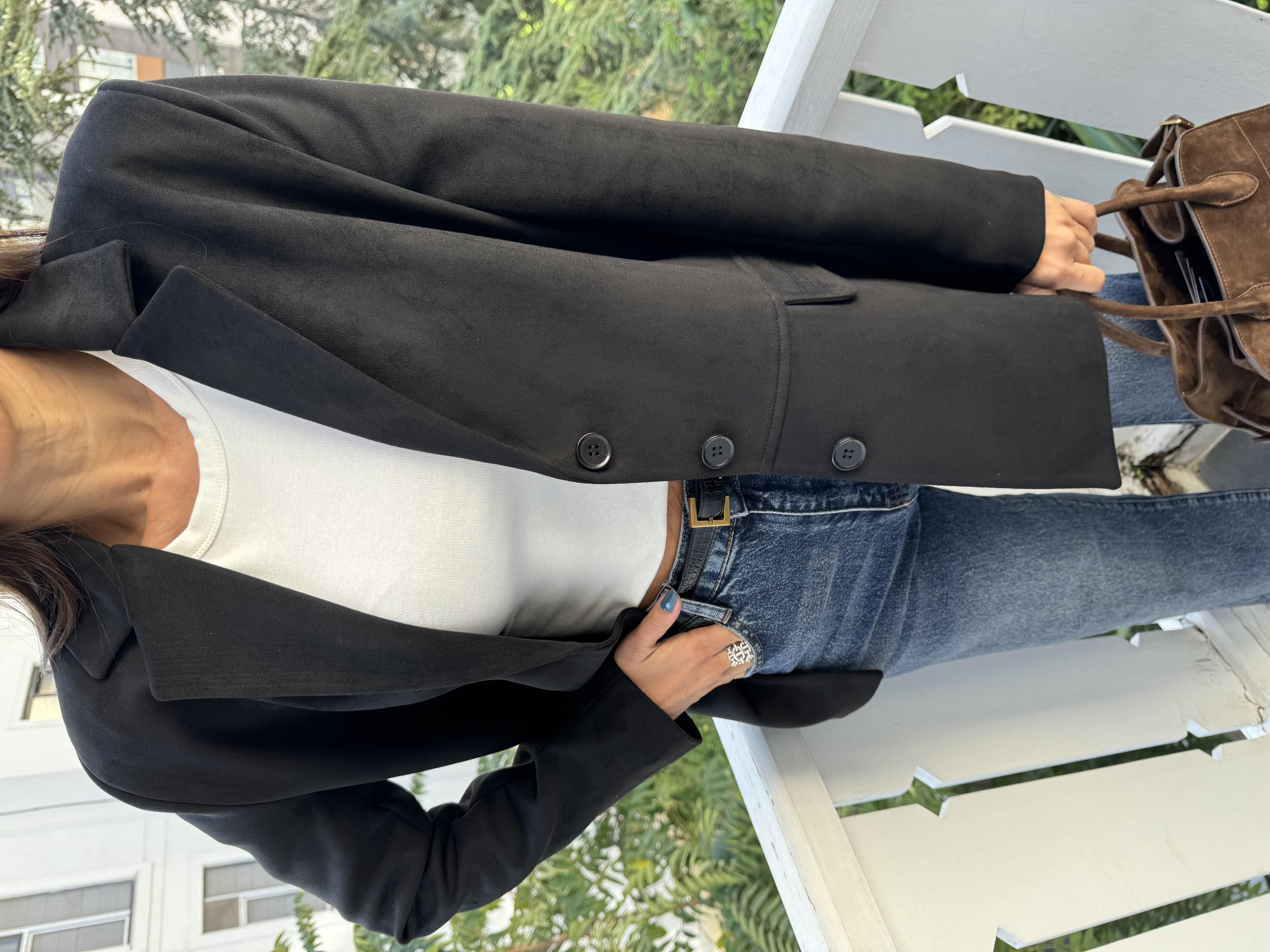 Siyah Üç Düğmeli Blazer Ceket
