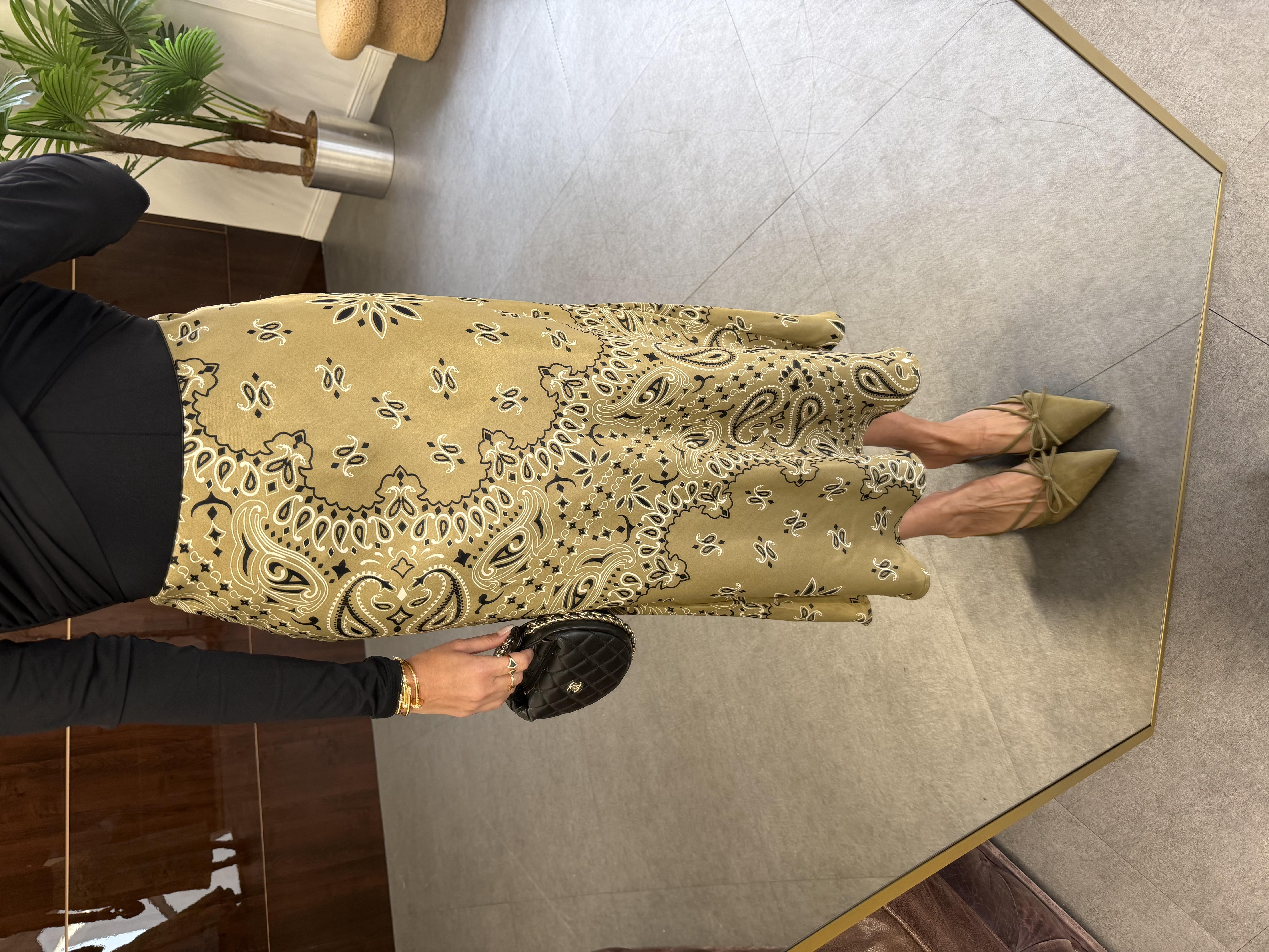 Yağ Yeşili Şal Desenli Verev Etek