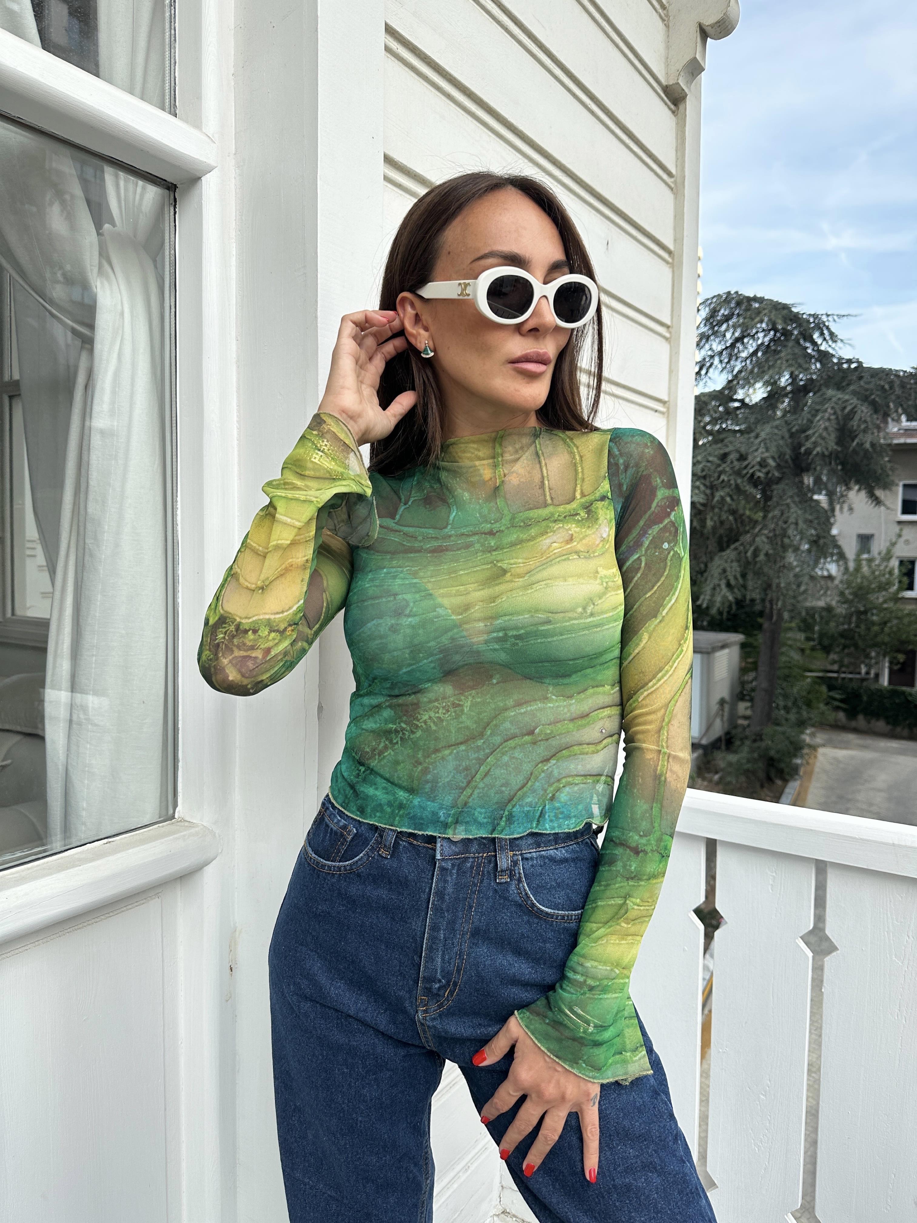 Yeşil Desenli Tül Kadın Bluz