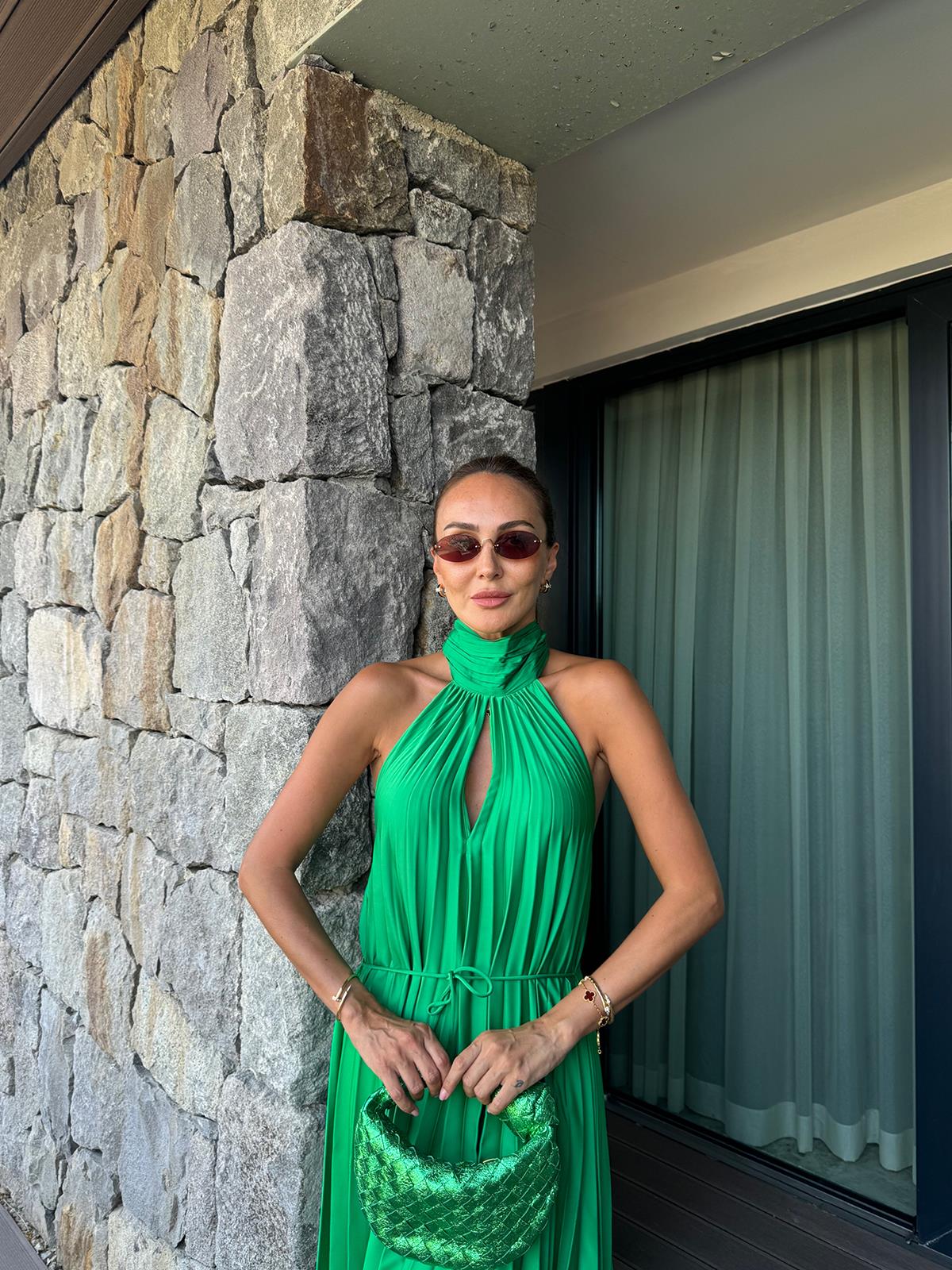 Yeşil Pileli Boyun Detay Elbise