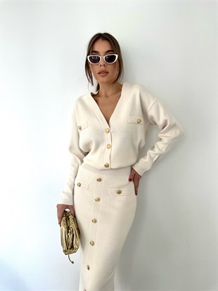 Bant Detaylı Düğmeli Takım Krem