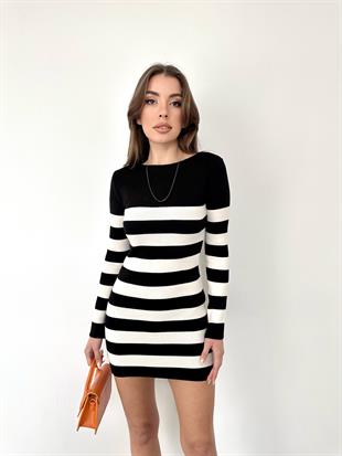 Siyah-Beyaz Triko Kısa Elbise