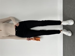 Süper Siyah Mom Fit