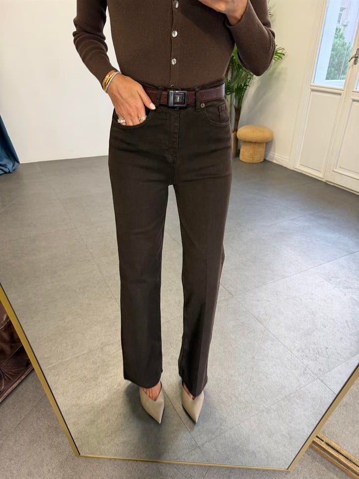 Bitter Kahve Kesik Paça Straight Denim