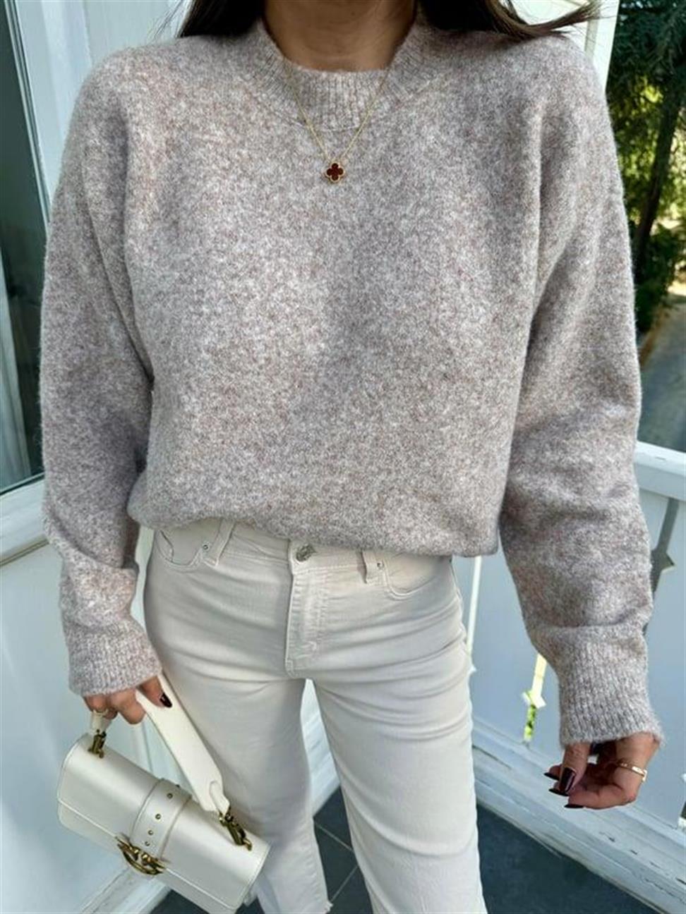 Açık Bej Bisiklet Yaka Yumuşak Dokulu Triko Kazak