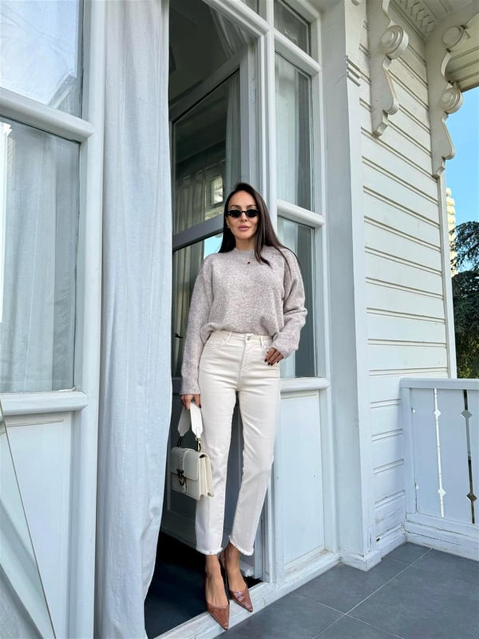 Açık Bej Bisiklet Yaka Yumuşak Dokulu Triko Kazak