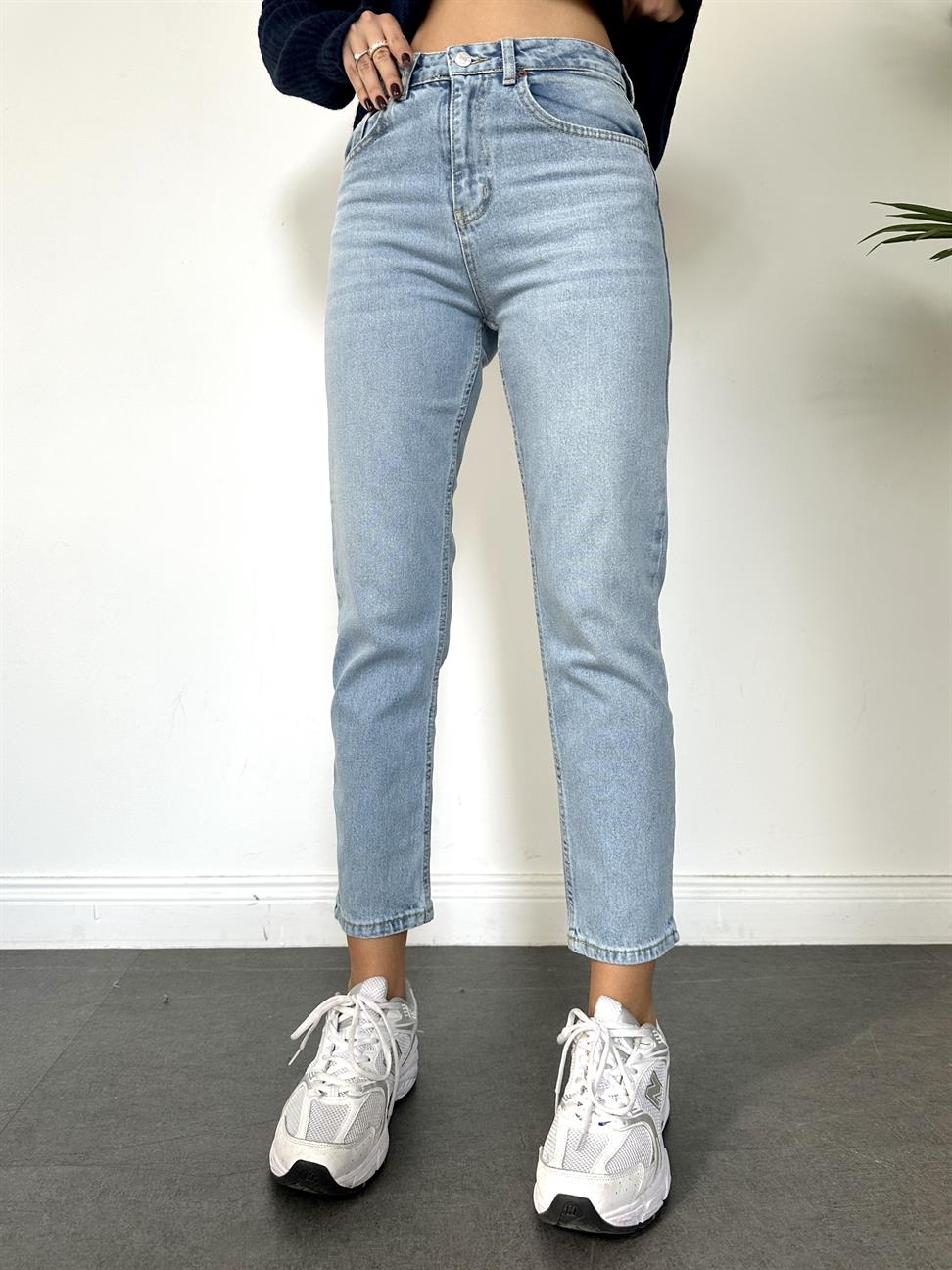 Açık Mavi Mom Fit Jean Pantolon