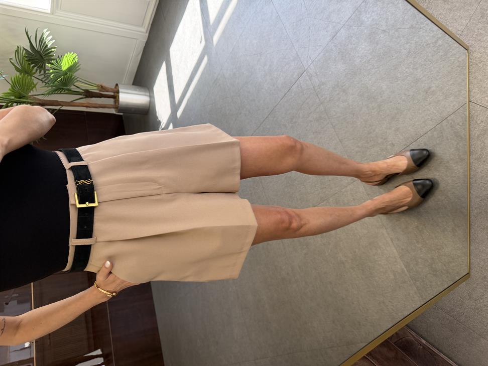 Açık Vizon Pileli Cepli Şort