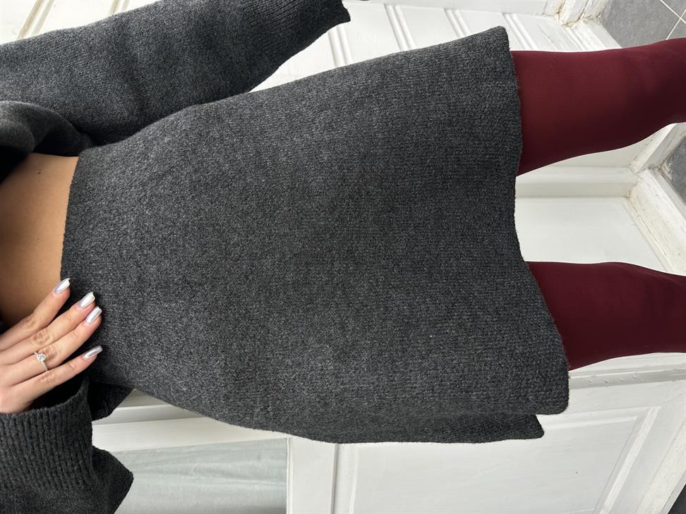 Antrasit Etekli Triko Takım