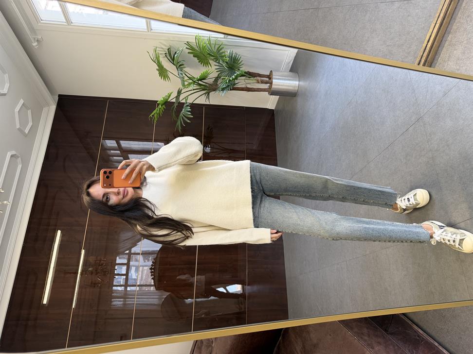 Bej Bisiklet Yaka Yumuşak Dokulu Triko Kazak