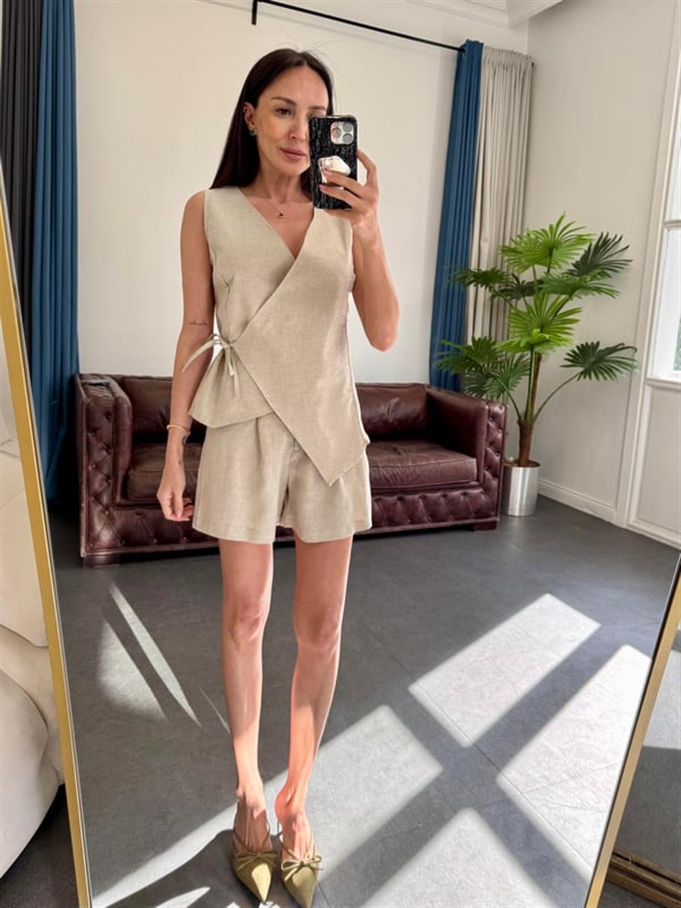 Bej Keten Bağlamalı Yelek