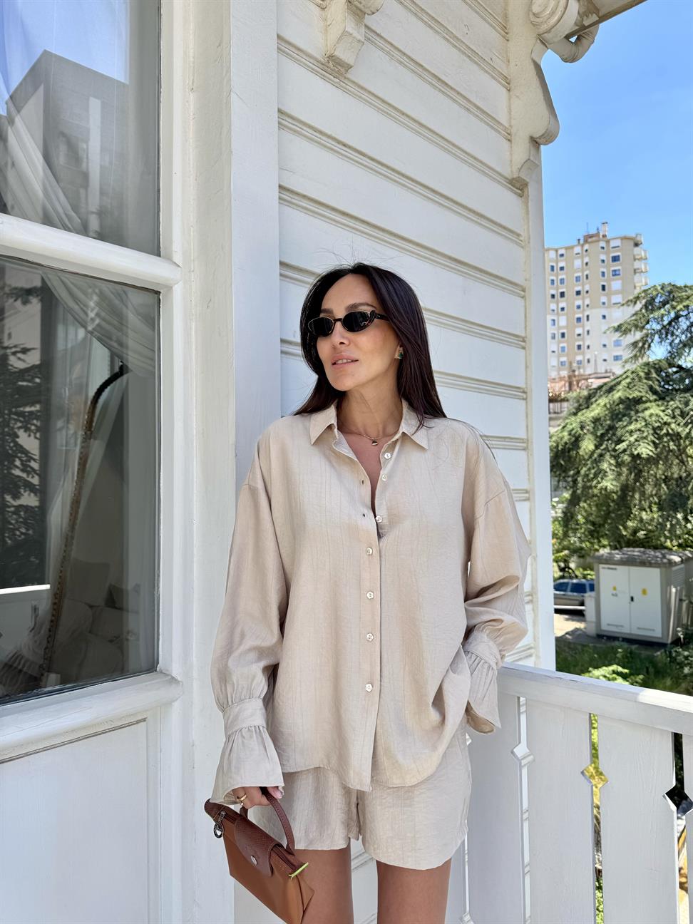 Bej Kol Fırfırlı Gömlek Şort İkili Takım