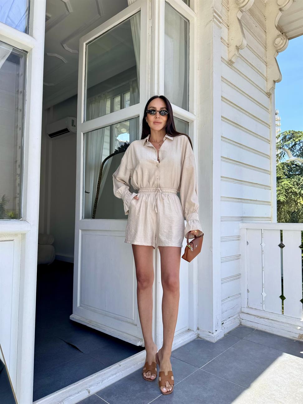 Bej Kol Fırfırlı Gömlek Şort İkili Takım