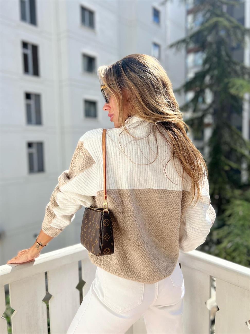 Bej-Krem Fermuarlı Kazak