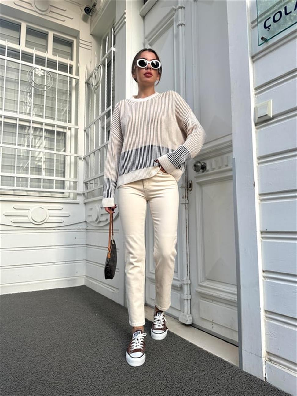 Bej-Lacivert Yakası Reglanlı Kazak