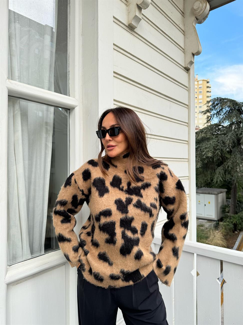 Bej Sakallı Leopar Kazak