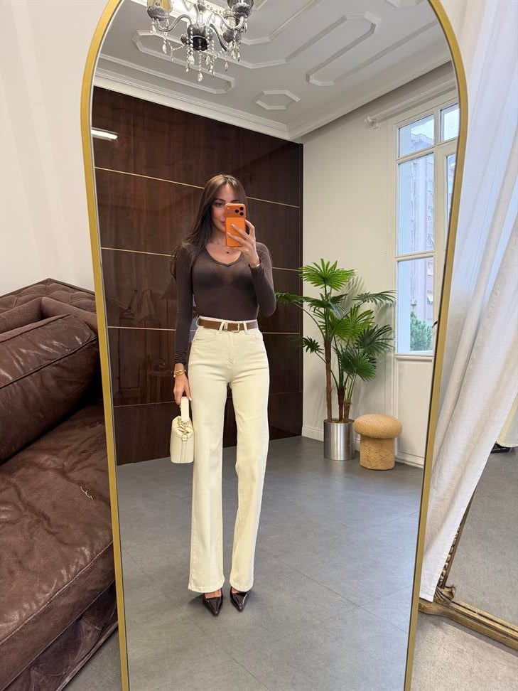 Bej Yüksek Bel Kemerli Wide Leg Pantolon