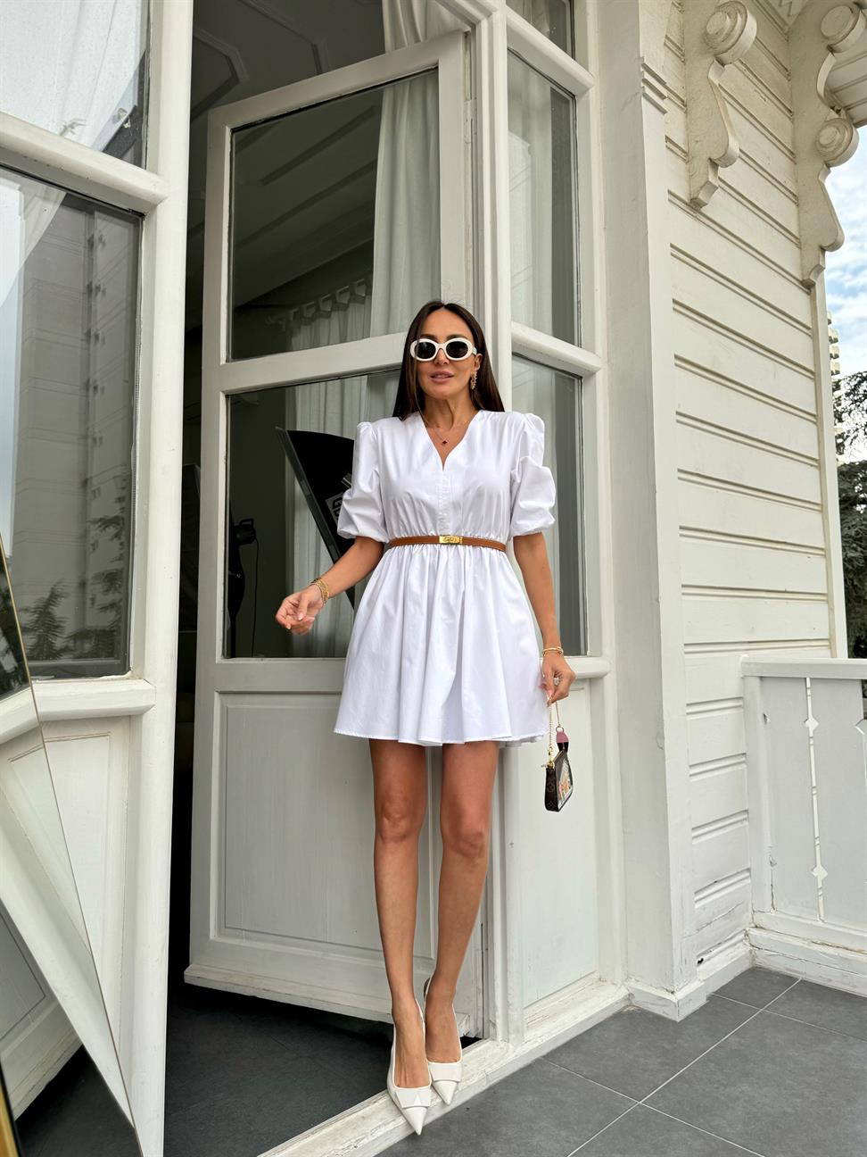 Beyaz Balon Kol Mini Elbise