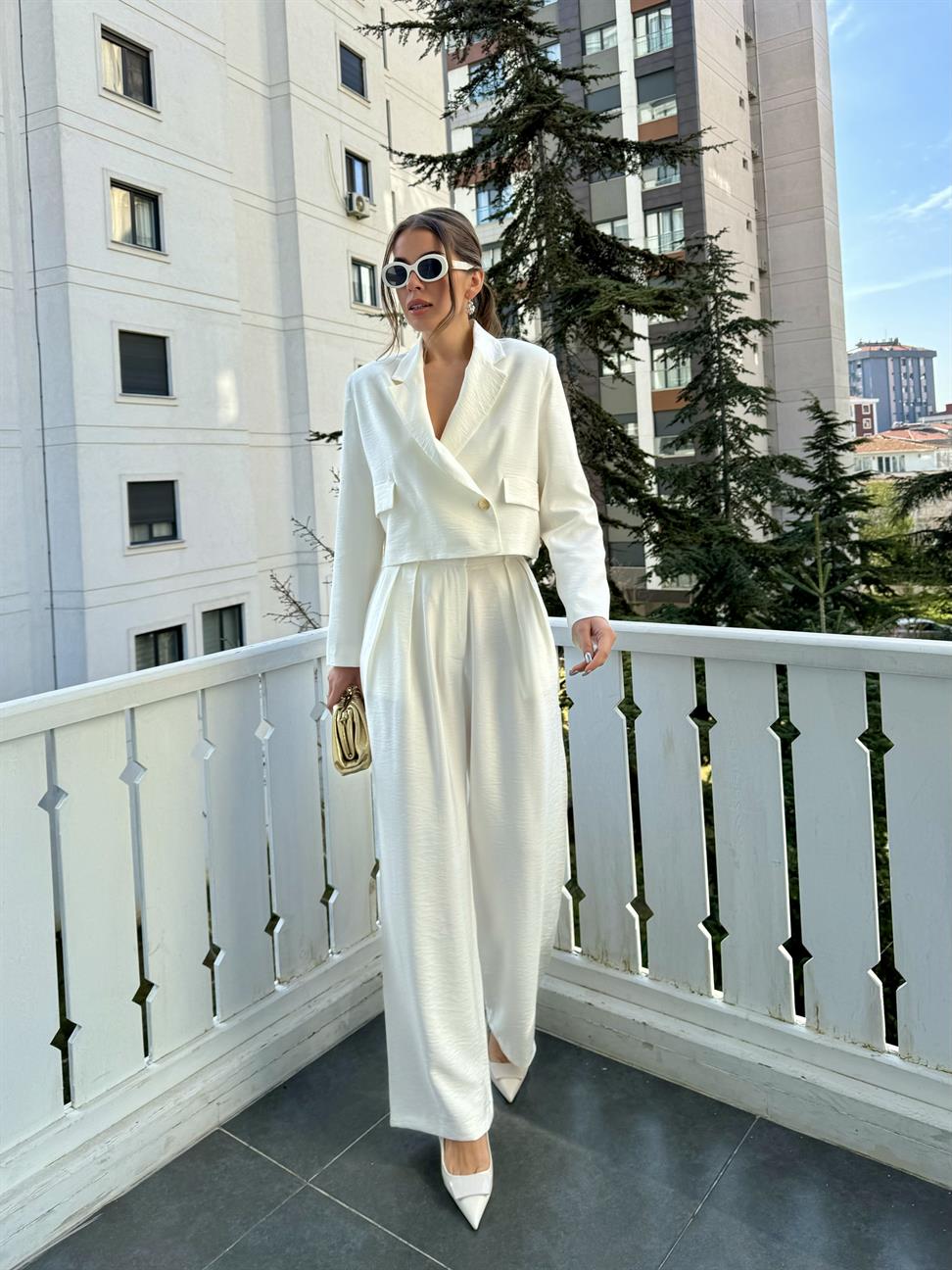 Beyaz Ceket Pantolon Takım