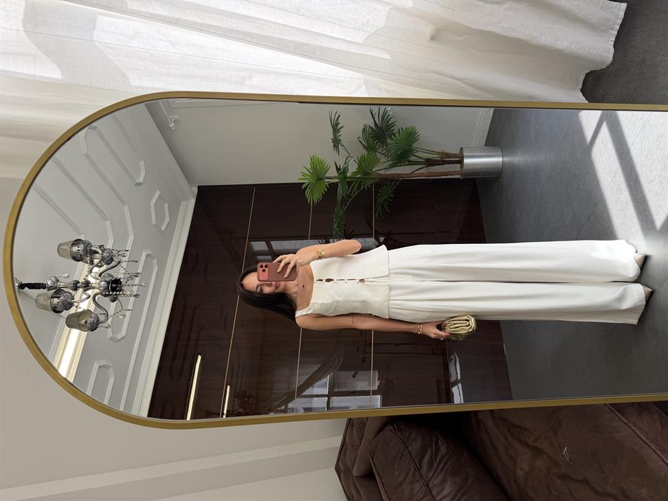 Beyaz Düğme Detaylı Büstiyer Yelek