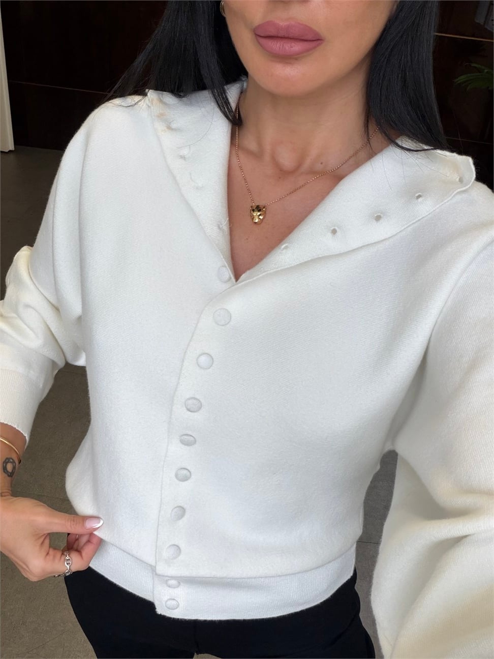 Beyaz Emma Hırka