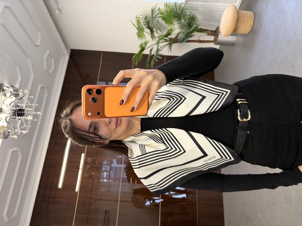 Beyaz Geometrik Desen Fular