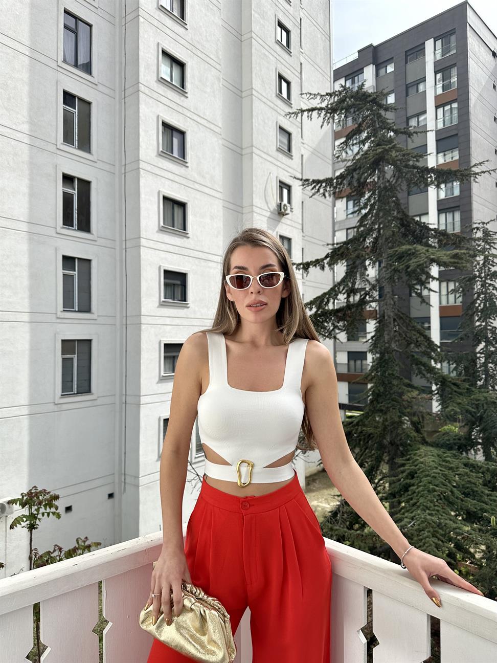 Beyaz Gold Aksesuar Crop Top