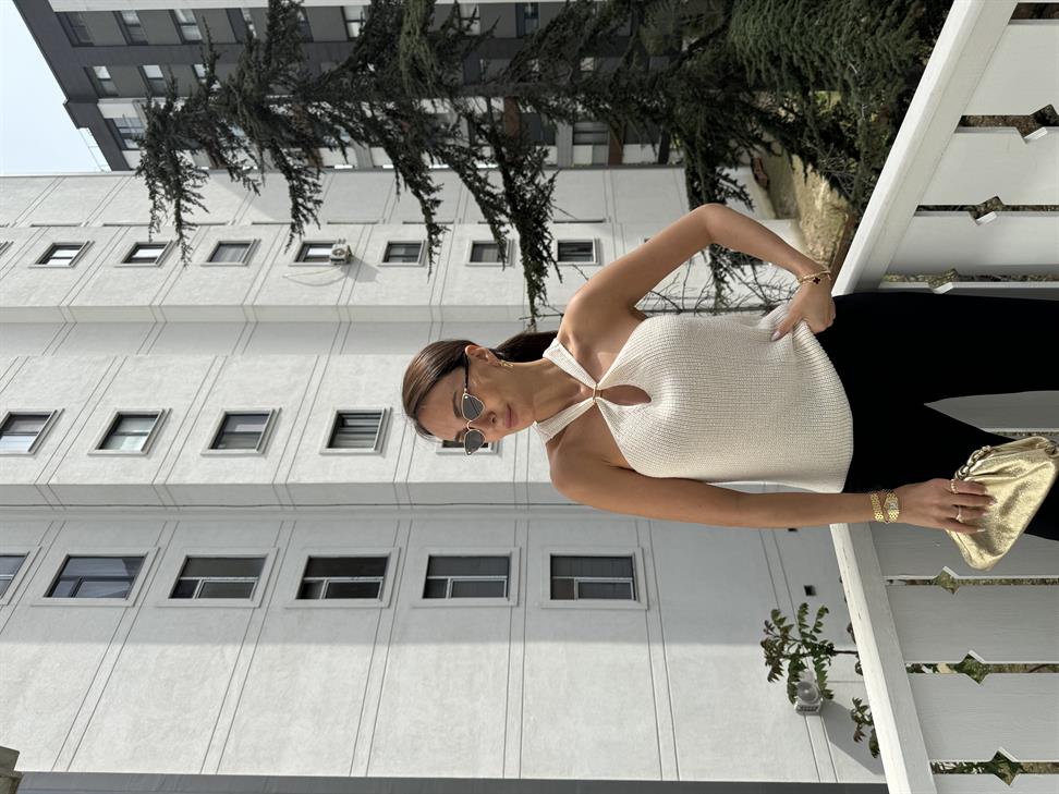 Beyaz Gold Aksesuar Merserize Bluz