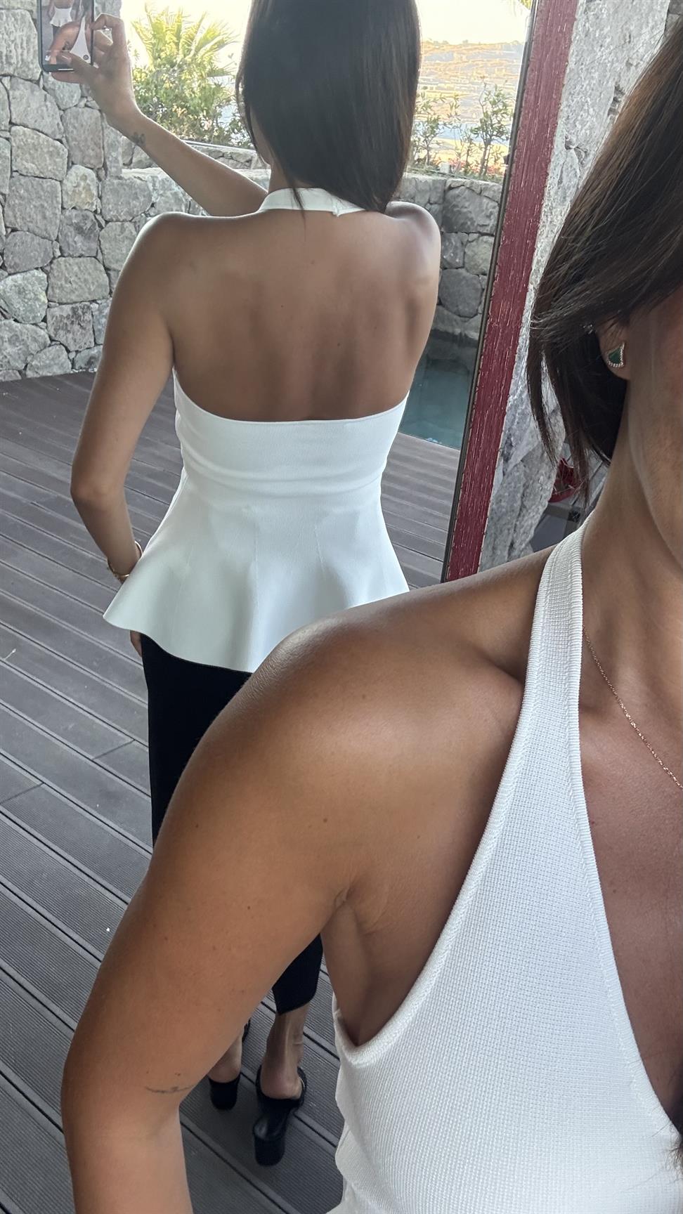 Beyaz Halter V Yaka Peplum Triko Bluz