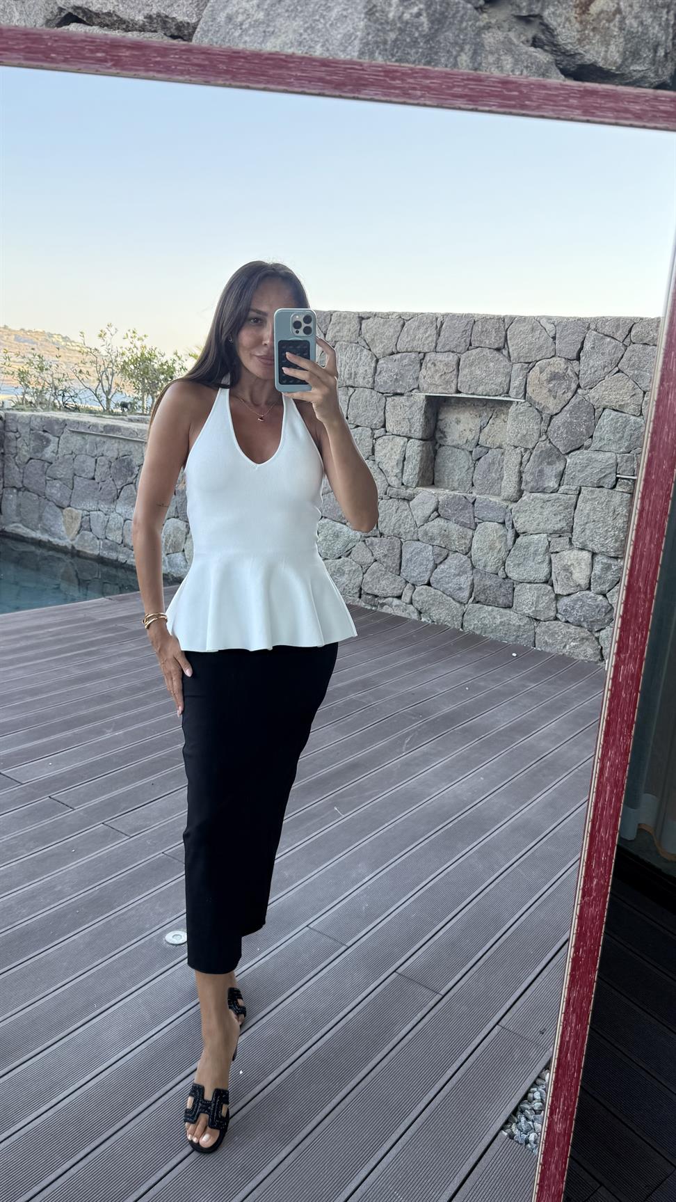 Beyaz Halter V Yaka Peplum Triko Bluz