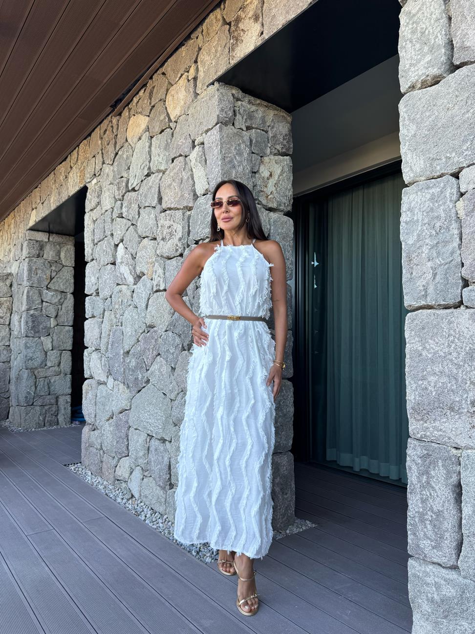 Beyaz Jakarlı Elbise