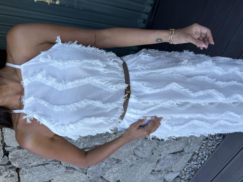 Beyaz Jakarlı Elbise