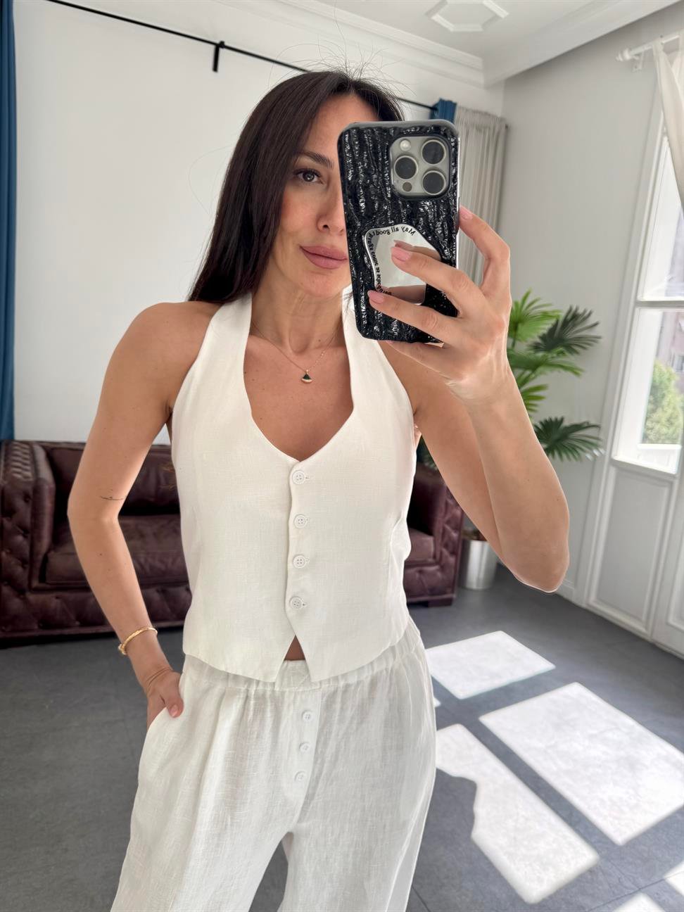 Beyaz Keten Boyundan Bağlamalı Yelek