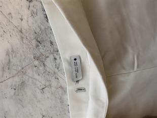 Beyaz Kumaş Kadın Şort