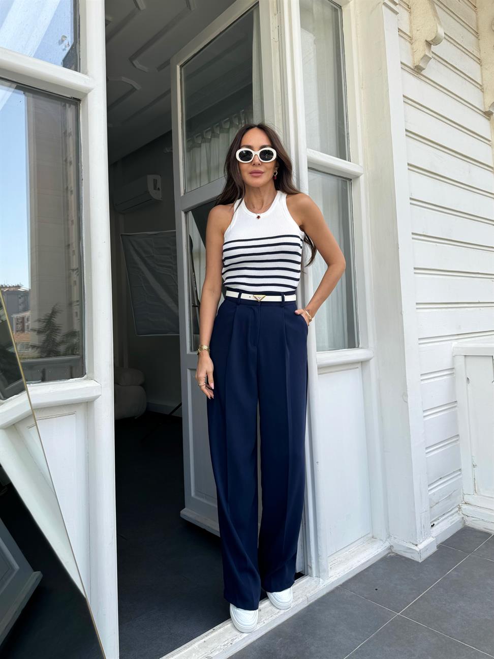 Beyaz-Mavi Çizgili Çelik Örme Atlet