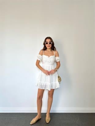 Beyaz Mini Brode Elbise