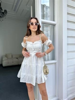 Beyaz Mini Brode Elbise