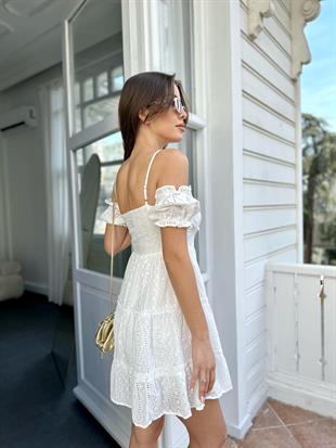 Beyaz Mini Brode Elbise