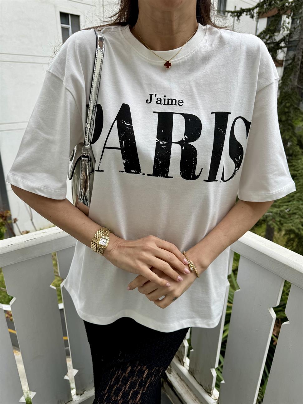 Beyaz Paris Yazılı Tişört
