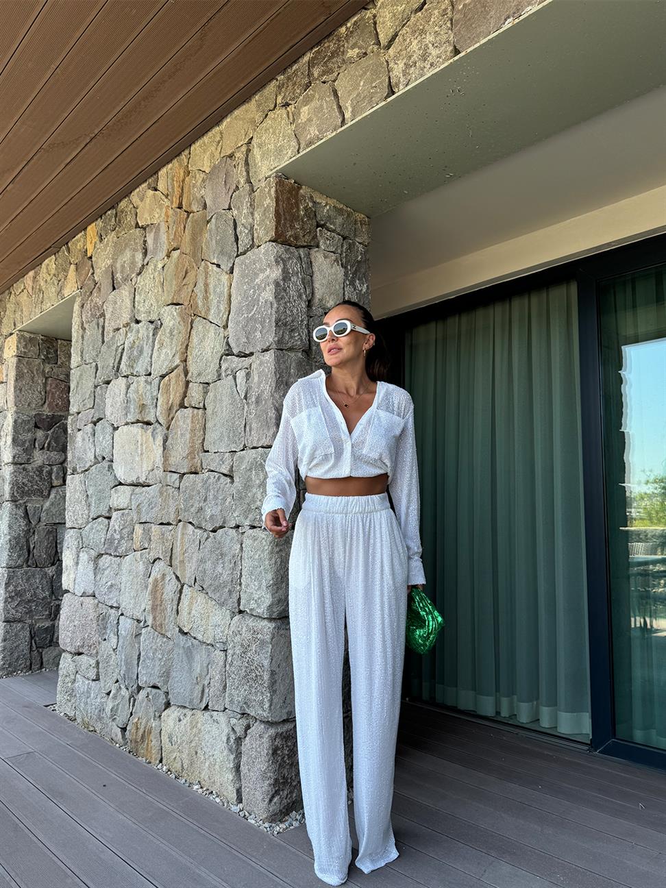 Beyaz Payetli Takım