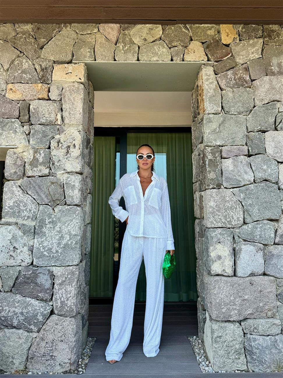 Beyaz Payetli Takım