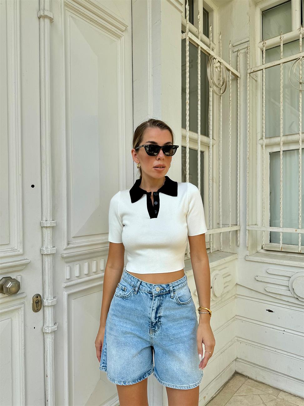 Beyaz Polo Yaka Triko Bluz